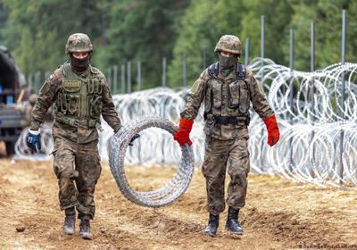 10 آلاف جندي بولندي يحمون الحدود مع بيلاروسيا