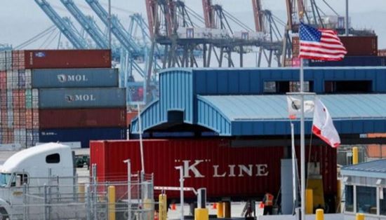 عجز التجارة الأمريكية يهبط 4% لانخفاض الواردات