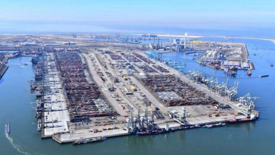 ضبط كمية قياسية من الكوكايين في ميناء روتردام