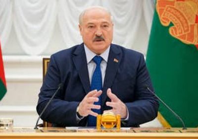 رئيس بيلاروسيا يحث حكومته لاستئناف التواصل مع بولندا