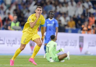 أول تغريدة من رونالدو عقب التتويج بكأس البطولة العربية