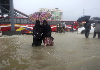 أمطار وفيضانات تقتل 55 شخصًا في بنغلادش