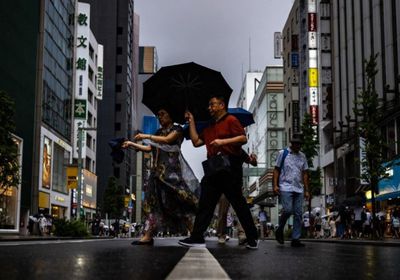 اليابان تستعد لإعصار يتزامن مع أسبوع العطلات