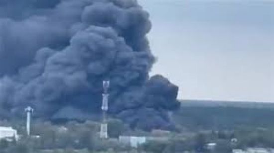 حريق هائل داخل مصنع في العاصمة الروسية موسكو