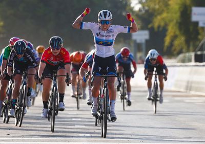 كوبكي تحرز لقب سباق الطرق للسيدات في بطولة العالم