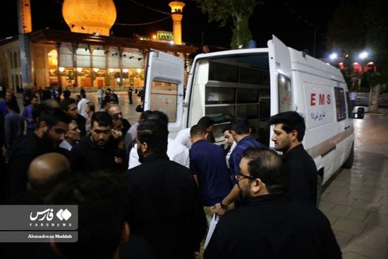 قتلي وجرحى إثر هجوم إرهابي استهدف مرقدا دينيا جنوب إيران