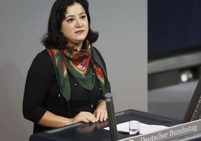 احتجاز نائب ألمانية في تركيا بسبب منشورات على مواقع التواصل