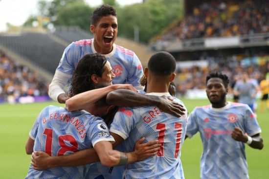 مانشستر يونايتد يفوز بصعوبة على وولفرهامبتون