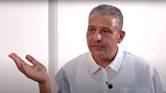 صهر الرئيس التونسي الراحل يدخل إضراباً عن الطعام في السجن