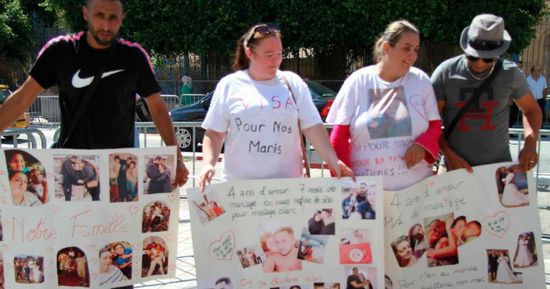 بسبب تأشيرة التجمع العائلي.. احتجاج تونسي أمام السفارة الفرنسية