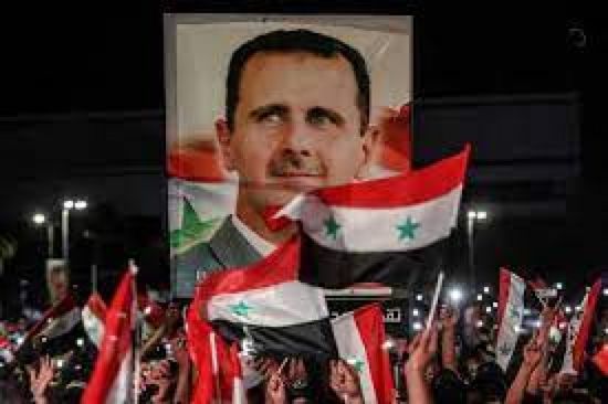 الأسد يرفع رواتب العاملين المدنيين والعسكريين والمتقاعدين بنسبة 100%