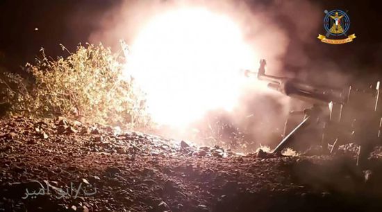 القوات الجنوبية تقصف مصادر نيران حوثية شمال الضالع