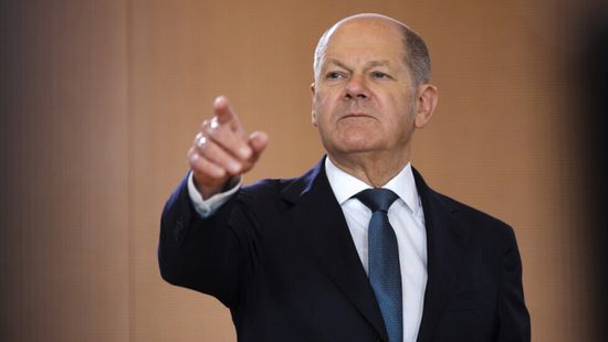 شولتس ينفي تواجد جنود ألمان بأوكرانيا