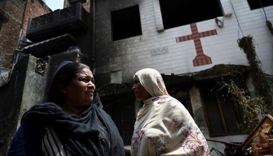 الإمارات تدين بشدة إحراق عدد من الكنائس في باكستان