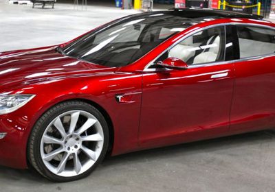 ماسك: بافت فوت فرصة الاستثمار في تسلا 2008