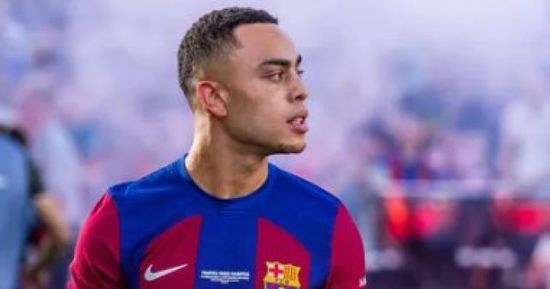 ديست لاعب برشلونة ينضم إلى أيندهوفن