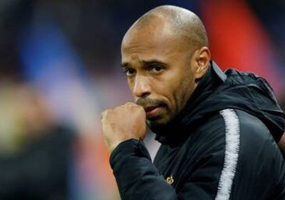 تييري هنري يخوض تجربة تدريبية جديدة