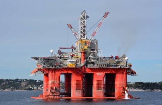 وزير الطاقة اللبناني يعلن موعد بدء أعمال الحفر في البلوك 9