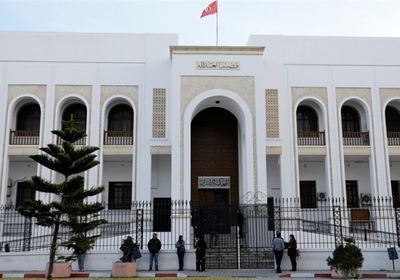 القضاء التونسي يقرر تمديد إيقاف 6 من المعارضة