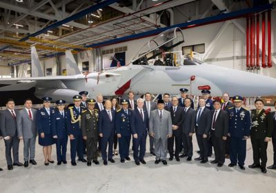 إندونيسيا توقع اتفاقًا مع "بوينغ" لشراء 24 طائرة من طراز F-15EX.