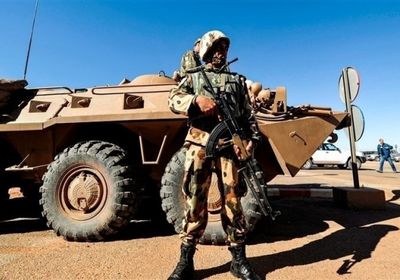 في عمليات متفرقة.. الجيش الجزائري يعتقل 8 أشخاص بتهمة دعم الإرهاب