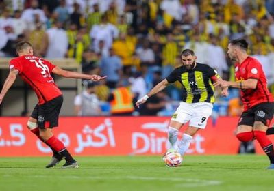 الاتحاد ينفرد بصدارة الدوري السعودي بعد الفوز على الرياض