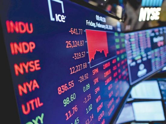 السندات والعملات الأوروبية تتراجع بسبب ضعف الاقتصاد