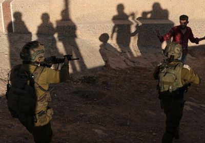 الجيش الإسرائيلي ينفذ حملة اعتقالات في الضفة الغربية