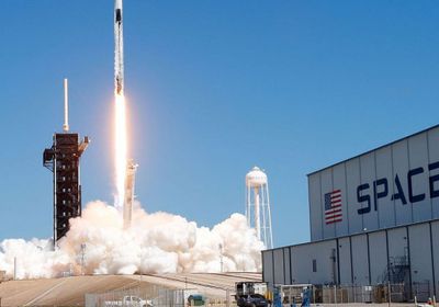 العدل الأمريكية تقاضي "سبيس إكس" بسبب اللاجئين