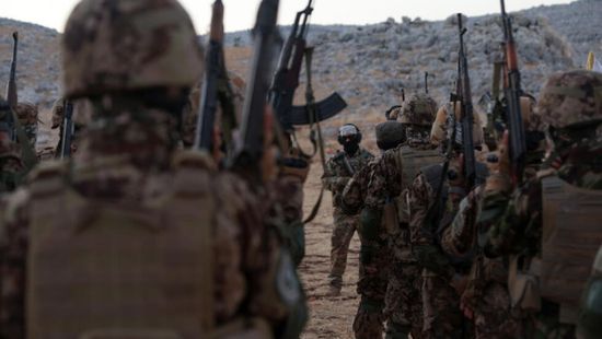 مقتل 11 جنديًا في هجوم شمال غرب سوريا