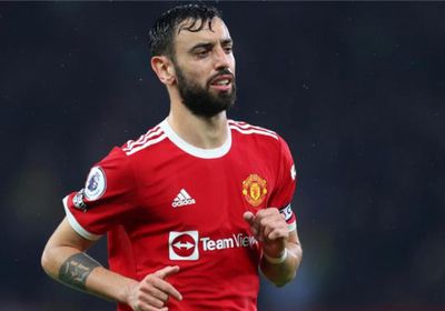 يونايتد يقلب تأخره بهدفين إلى فوز بثلاثة على فورست