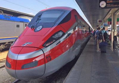 توقف حركة القطارات بانهيار صخري بين فرنسا وإيطاليا