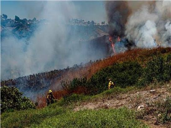 حرائق غابات في بلدة روسية تطل على البحر الأسود