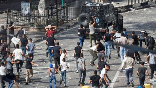 مصرع فلسطيني إثر مواجهات في مخيم طولكرم