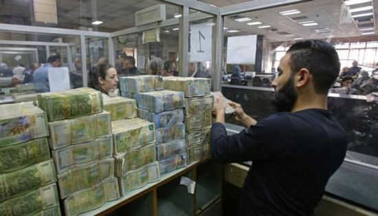 هبوط سعر الدولار في سوريا بالبنوك والسوق الموازية