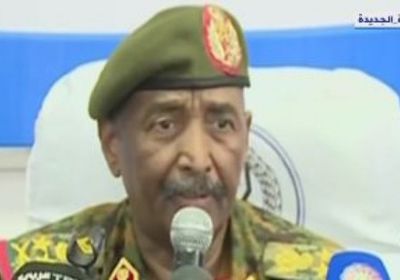 رئيس مجلس السيادة السوداني: الحرب الراهنة تهدد بتفتيت البلاد