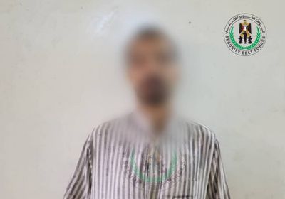 القبض على عنصر استخباراتي حوثي بمدخل عدن