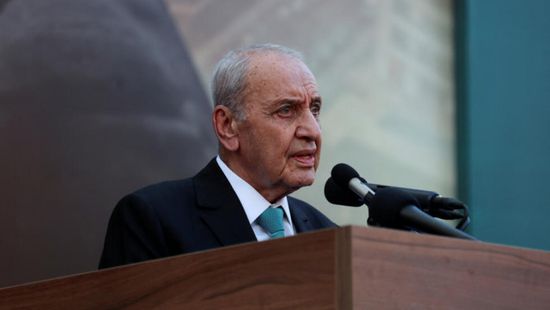 "برّي" يدعو الكتل البرلمانية إلى حوار لانتخاب رئيس لبنان