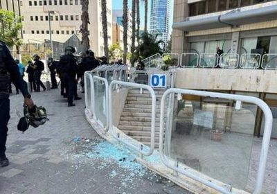 إصابة 27 شرطياً إثر مواجهات عنيفة في تل أبيب