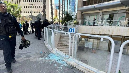 إصابة 27 شرطياً إثر مواجهات عنيفة في تل أبيب