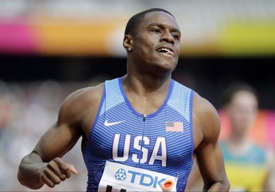 كولمان يفوز بسباق 100 متر