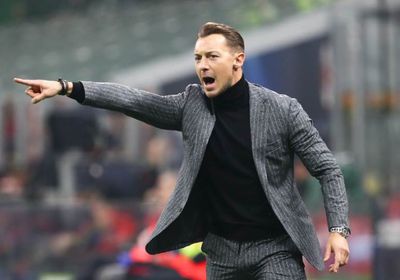 أول تعليق من مدرب الأهلي السعودي عقب الهزيمة بخماسية