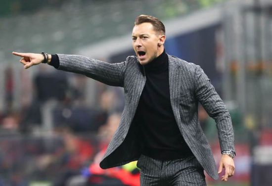 أول تعليق من مدرب الأهلي السعودي عقب الهزيمة بخماسية