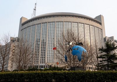 واشنطن محذرة بكين: صبر الشركات الأمريكية بدأ "ينفد"