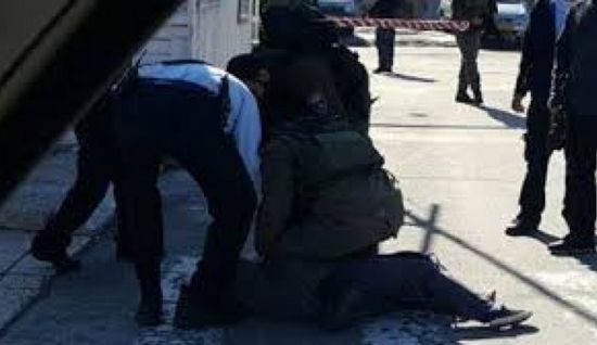 الشرطة الإسرائيلية تعتقل فتاة فلسطينية
