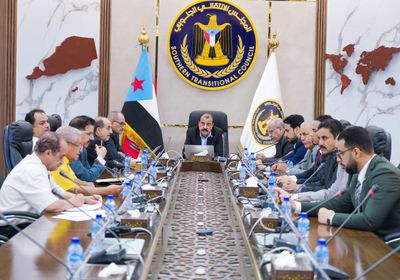 رئاسة الانتقالي: إحياء مبادرات تجاوزها الواقع "يعقد الأزمة"