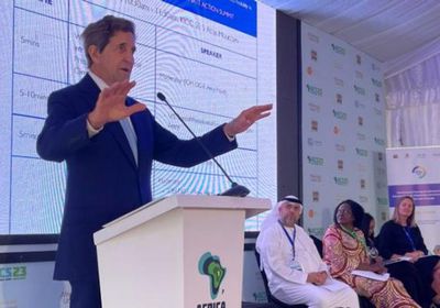 جون كيري: أفريقيا تقدم فرصة كبيرة للعالم لكسب معركة المناخ