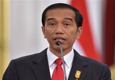 الرئيس الإندونيسي يدعو إلى التعاون وخفض التوترات