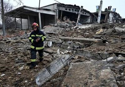 مصرع شرطي وإصابة 44 آخرين جراء هجوم روسي على مسقط رأس زيلينسكي