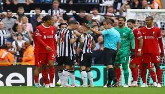 فان دايك يعلق على عقوبة إيقافه مباراة إضافية